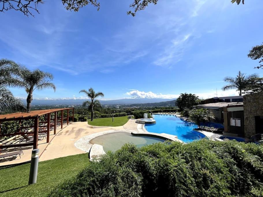 Cr Mariposa Rentals Comfortable Penthouse, Ac, Pool, Gym, Tennis Santa Ana  Eksteriør billede